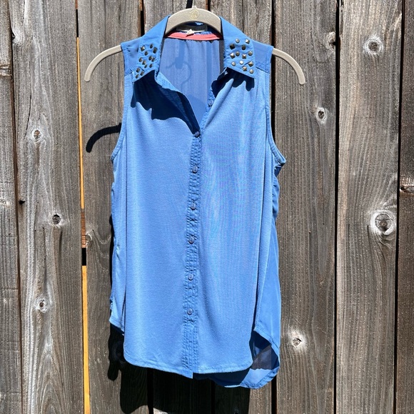 Rewind blue sheer sleeveless button up top small - Picture 1 of 16